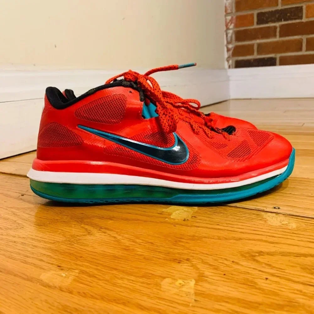 2012 Nike Lebron 9 IX Low Liverpool Football Club
